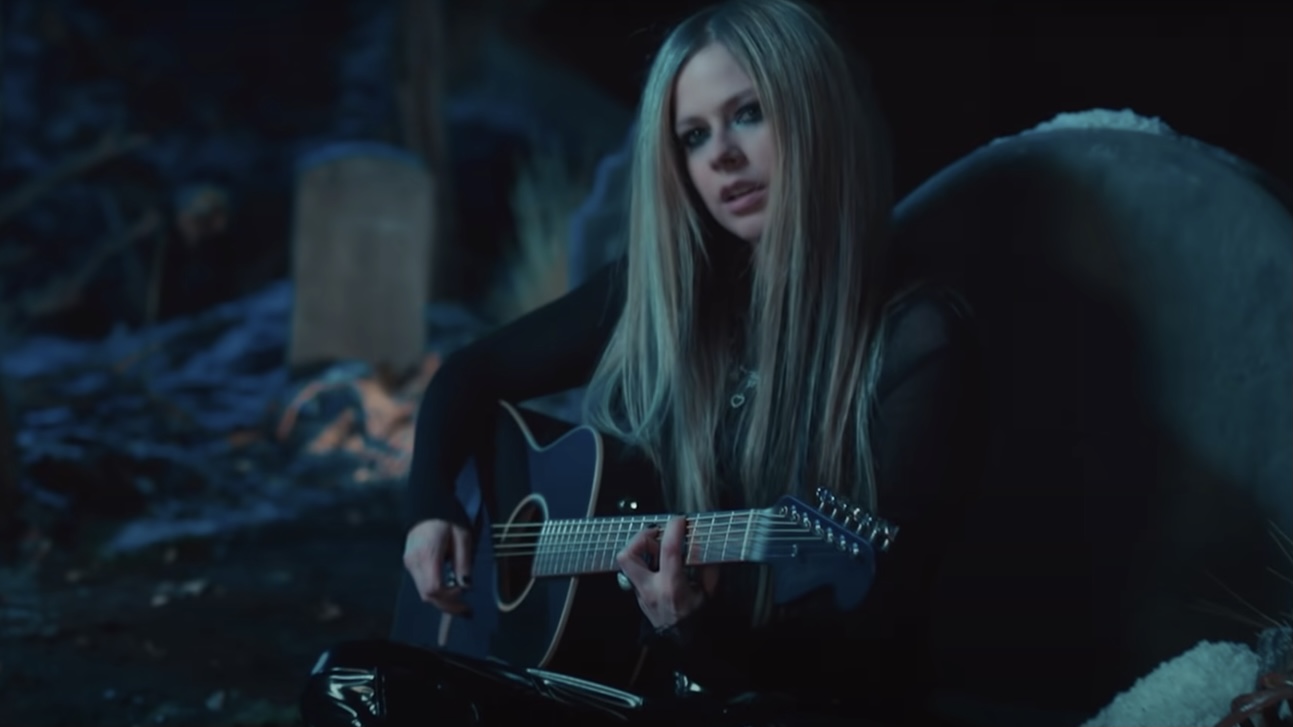 Avril Lavigne is back, and so is pop-punk