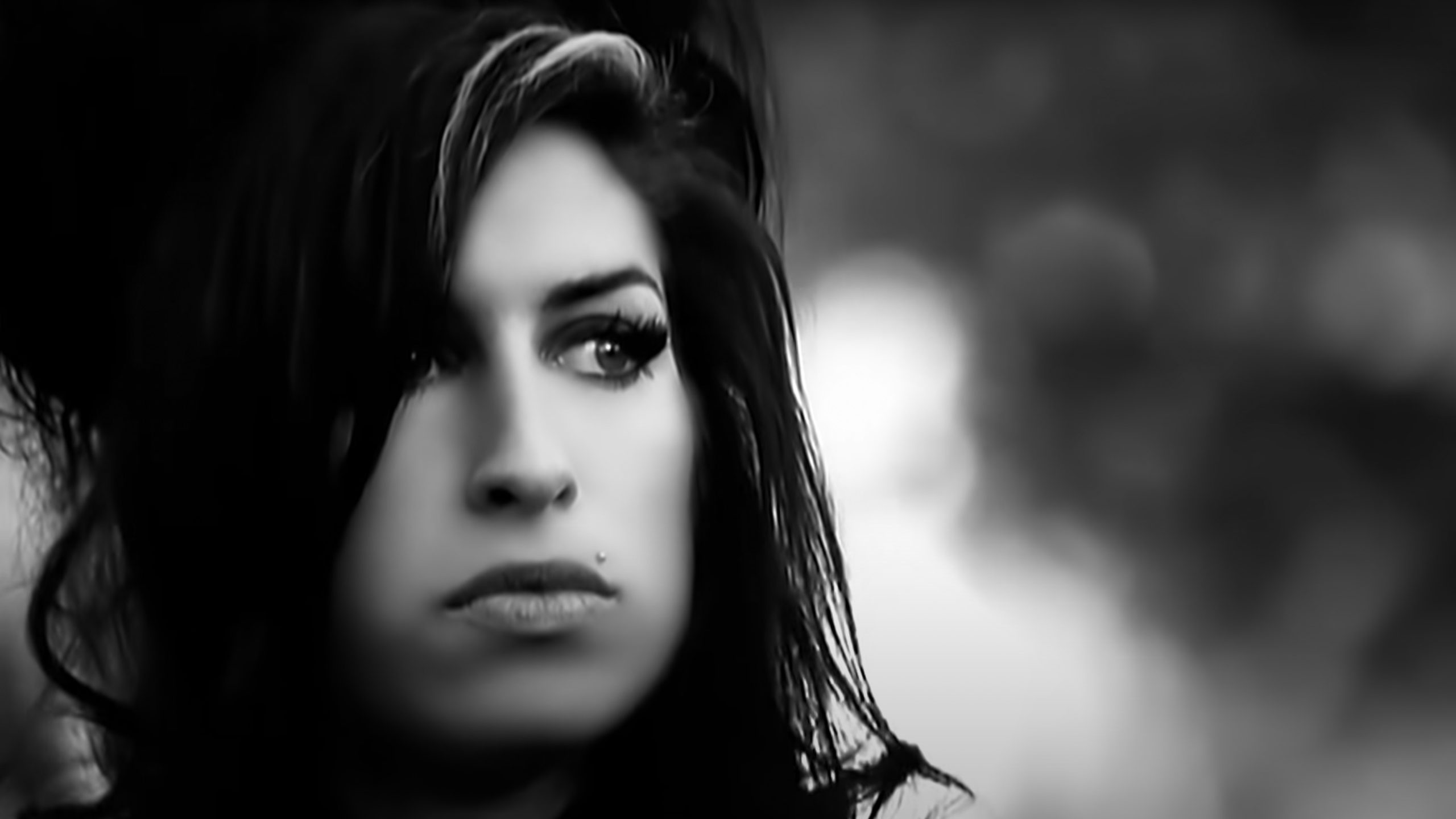 Mark Ronson shares Amy Winehouse's original vocal demo of 'Back To Black' -  RETROPOP