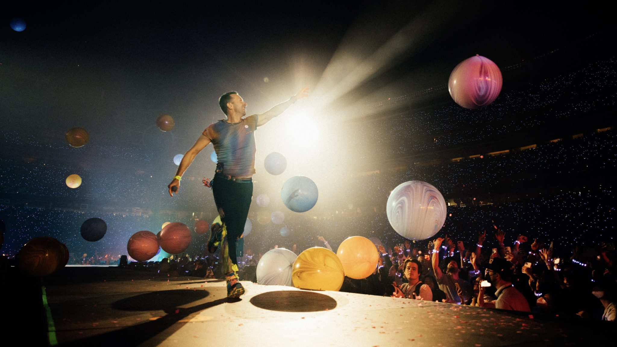 Craig David Joins Coldplay On Stage At First Two Wembley Stadium Shows