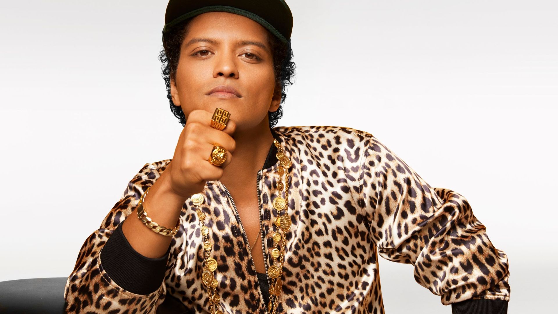Bruno Mars ‘close to completing’ first new album in six years RETROPOP