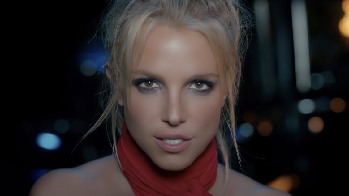 Britney Spears - Slumber Party ft. 
