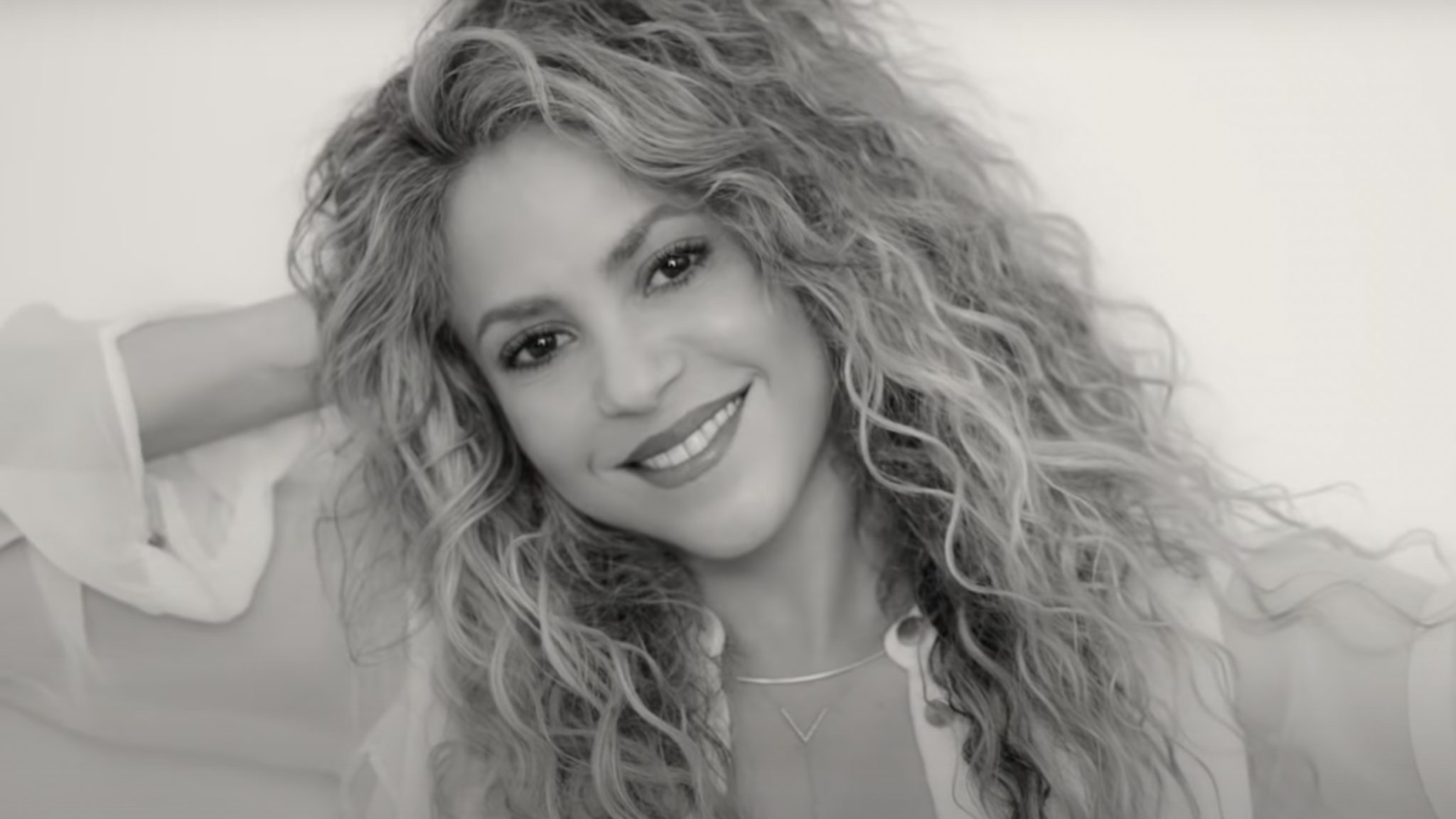 Shakira: ‘I’m my biggest critic’ - RETROPOP