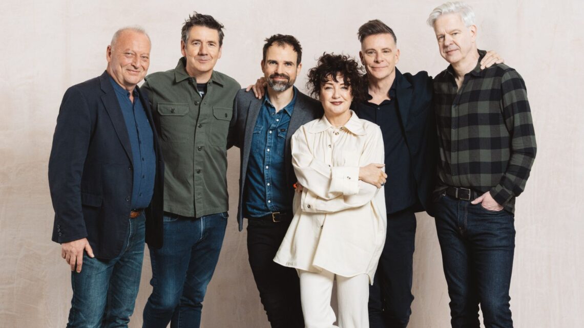 Deacon Blue Share Peace Will Come From New Acoustic Album - RETROPOP